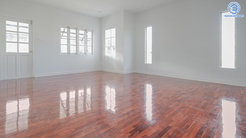 บ้านมือสองตกแต่งใหม่ ม.คุณาลัย ปิ่นเกล้า หลังมุม! เนื้อที่มากถึง 52.1 ตร.ว. ฟังก์ชัน 3 ห้องนอน 1 ห้องแม่บ้าน 4 ห้องน้ำ 2 ที่จอดรถ บ้านสวยตกแต่งพร้อมเข้าอยู่ บนทำเลศักยภาพ ใกล้เซ็นทรัลปิ่นเกล้า, เซ็นทรัลศาลายา, ม.มหิดล และทางด่วน "กาญจนาภิเษก"